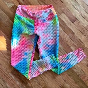 VIBRANT and FUN neon rainbow 🍑👀ruched butt 🍑👀 leggings XL